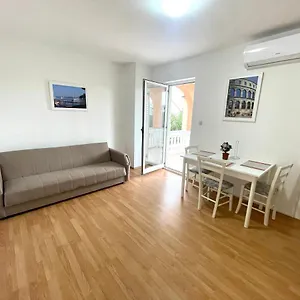 villa-julie.primorje-gorskikotar.com/